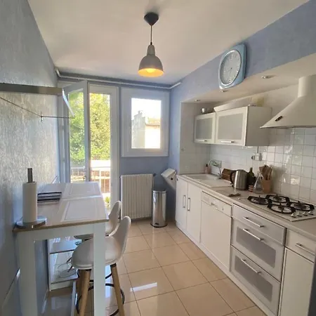 Apartmán L'albertini-appartement Elegant Avec Terrasse-parking Gratuit- *